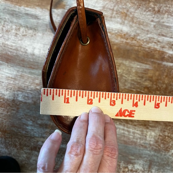 Vintage Moroccan EmilyAnn Tooled Leather Crossbody Small &lipstick Cover - Picture 15 of 16